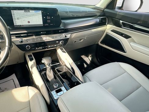 Used 2024 Kia Telluride S w/ S Sunroof Package FWD image 24