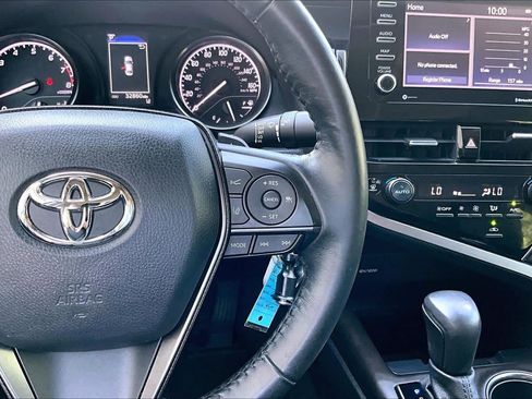 Certified 2022 Toyota Camry SE FWD image 25