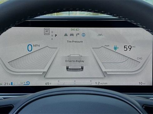 New 2025 Hyundai Ioniq 6 SEL image 30