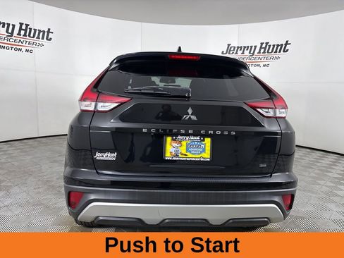 Used 2022 Mitsubishi Eclipse Cross SE image 6