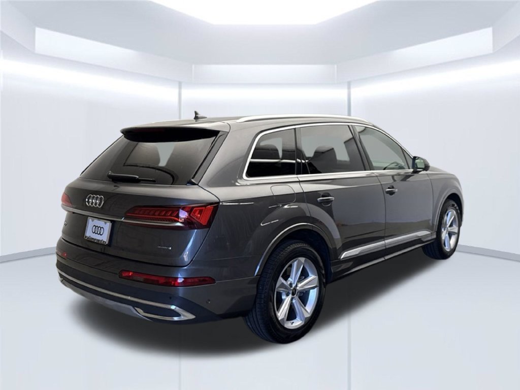 Used 2024 Audi Q7 2.0T Premium AWD/4WD image 9