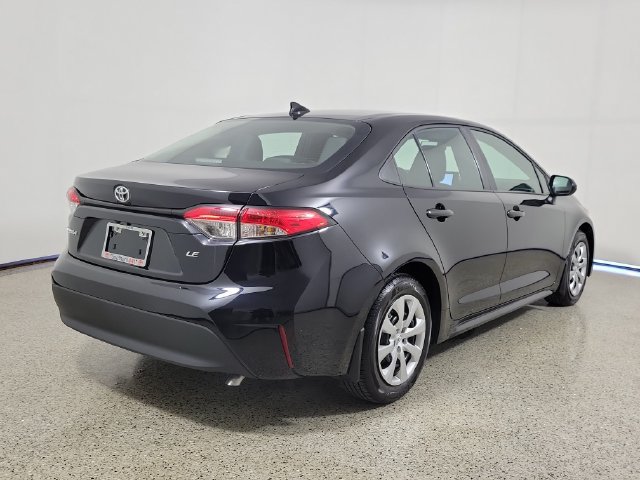 Used 2026 Toyota Corolla LE FWD image 5