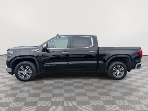 Used 2025 GMC Sierra 1500 SLT RWD image 2