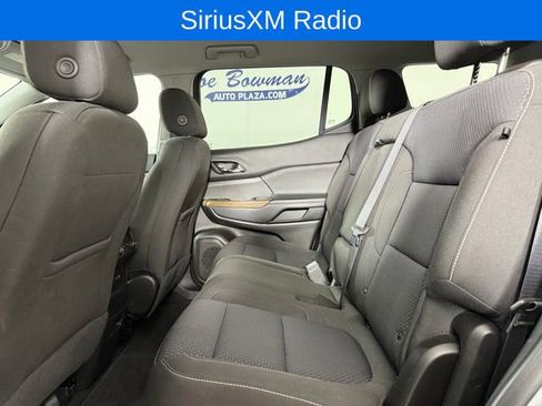 Used 2023 GMC Acadia SLE AWD/4WD image 14