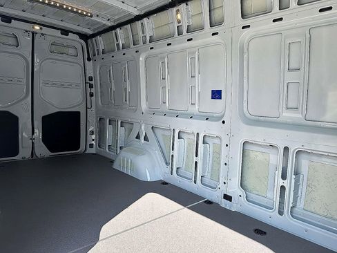 New 2025 Mercedes-Benz Sprinter 2500 image 8