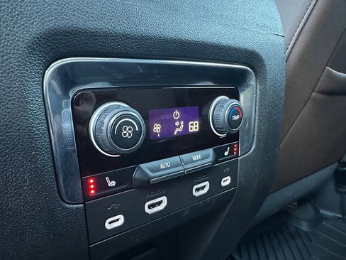 Used 2021 Chevrolet Tahoe High Country w/ Premium Package 2 image 22