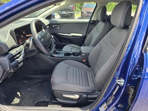 New 2025 Kia K4 EX image 11