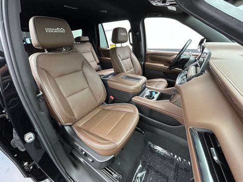 Used 2023 Chevrolet Tahoe High Country AWD/4WD image 58