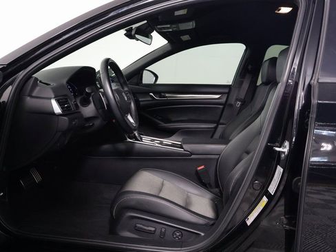 Used 2022 Honda Accord Sport image 10