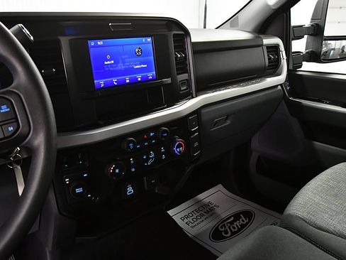 Used 2026 Ford F250 XLT AWD/4WD image 22