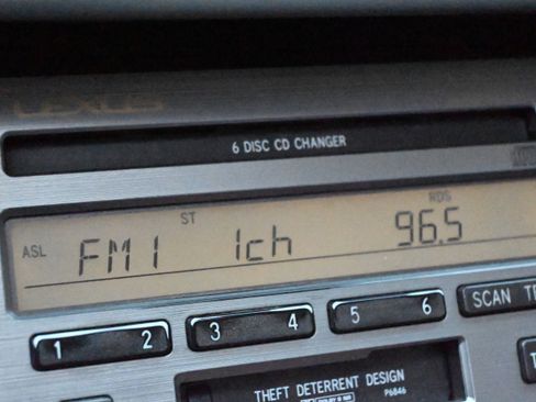 Used 2005 Lexus SC 430 Convertible image 58