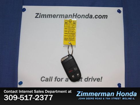 Used 2023 Jeep Renegade Limited w/ Sun/Sound Group AWD/4WD image 28