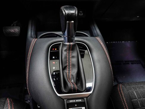 Used 2023 Honda HR-V Sport image 21