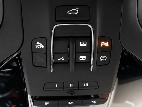 Used 2021 Maserati Ghibli Trofeo RWD image 49