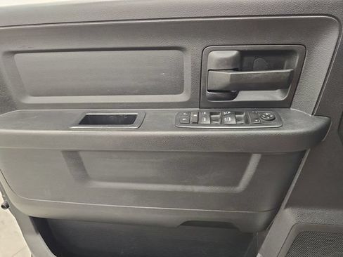 Used 2016 RAM 1500 ST w/ SXT Appearance Group AWD/4WD image 31