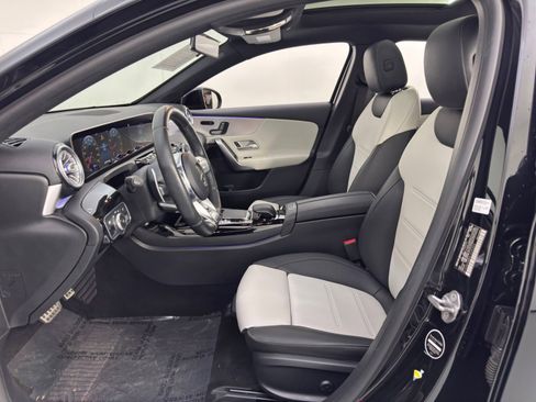 Used 2020 Mercedes-Benz A 35 AMG 4MATIC image 15