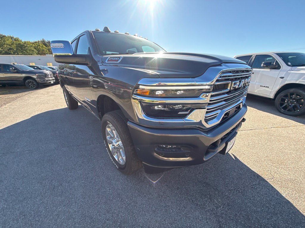 New 2027 RAM 2500 Laramie AWD/4WD image 7