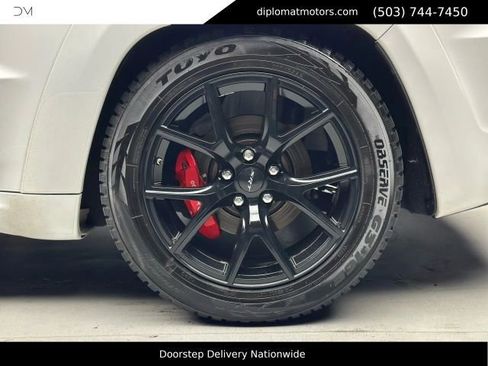 Used 2020 Jeep Grand Cherokee SRT AWD/4WD image 41