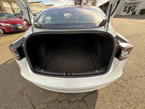 Used 2018 Tesla Model 3 Long Range image 25