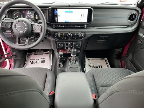 Used 2024 Jeep Wrangler Unlimited Rubicon 4xe w/ Convenience Group image 18