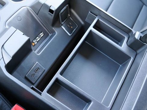 New 2026 GMC Sierra 3500 Denali w/ Technology Package image 20