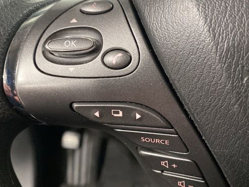 Certified 2023 Nissan Murano S image 9