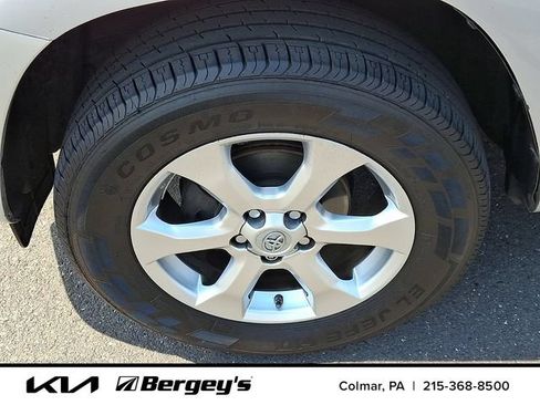 Used 2011 Toyota RAV4 2WD w/ Base L4 Extra Value Pkg image 11