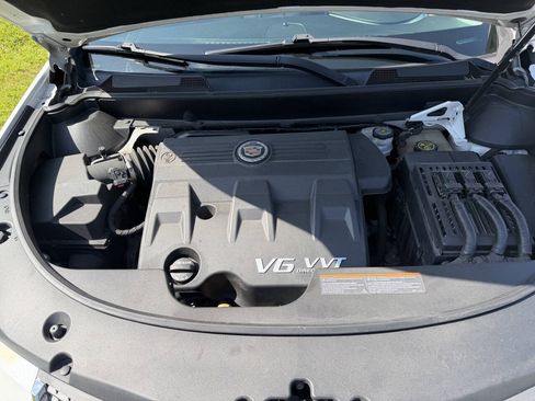 Used 2012 Cadillac SRX Performance FWD image 18