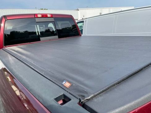 Used 2017 RAM 2500 SLT AWD/4WD image 7