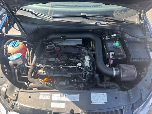 Used 2013 Volkswagen Golf R 4-Door AWD/4WD image 14