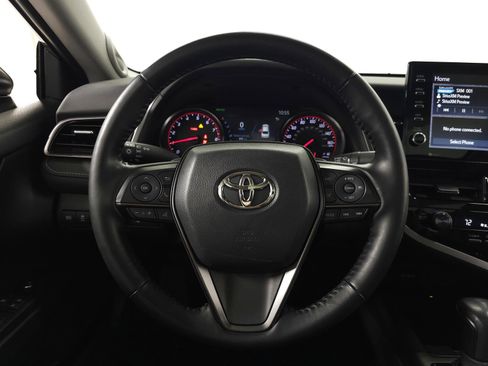 Used 2023 Toyota Camry XSE w/ Navigation Package image 17