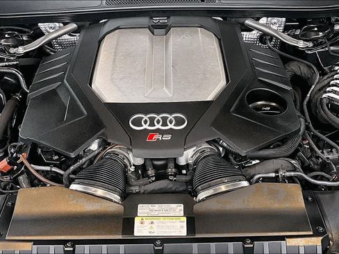 Used 2024 Audi RS 7 Performance image 30