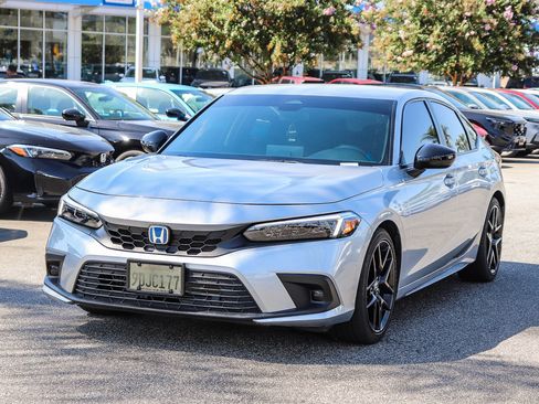 Used 2024 Honda Civic Sport image 3