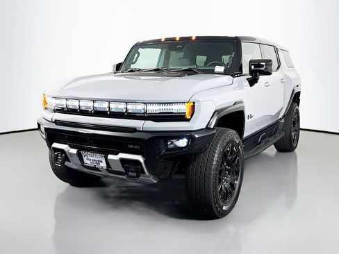 New 2026 GMC Hummer EV SUV w/ LPO, Dark Essentials Package AWD/4WD image 3
