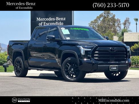 Used 2025 Toyota Tundra Limited AWD/4WD image 1