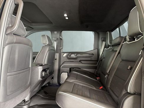 Used 2025 GMC Sierra 1500 AT4X AWD/4WD image 11