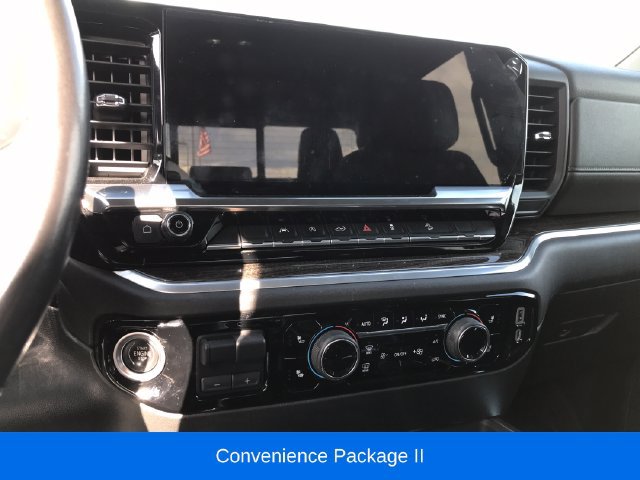 Used 2022 Chevrolet Silverado 1500 RST AWD/4WD image 7