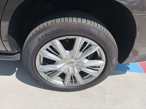 Used 2021 Chevrolet Tahoe High Country w/ Premium Package image 7