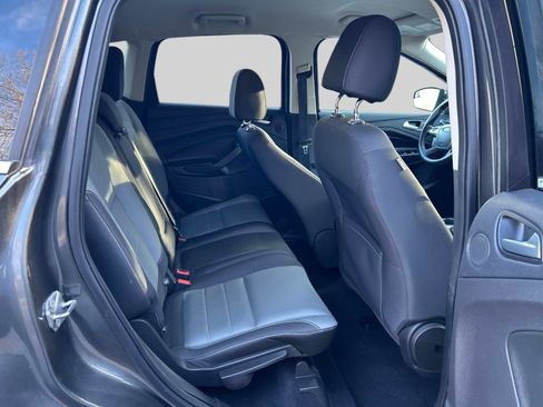 Used 2016 Ford Escape SE w/ Equipment Group 201A image 13