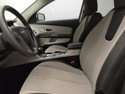 Used 2017 GMC Terrain SLE image 17