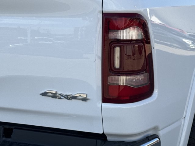 Used 2022 RAM 1500 Laramie AWD/4WD image 8