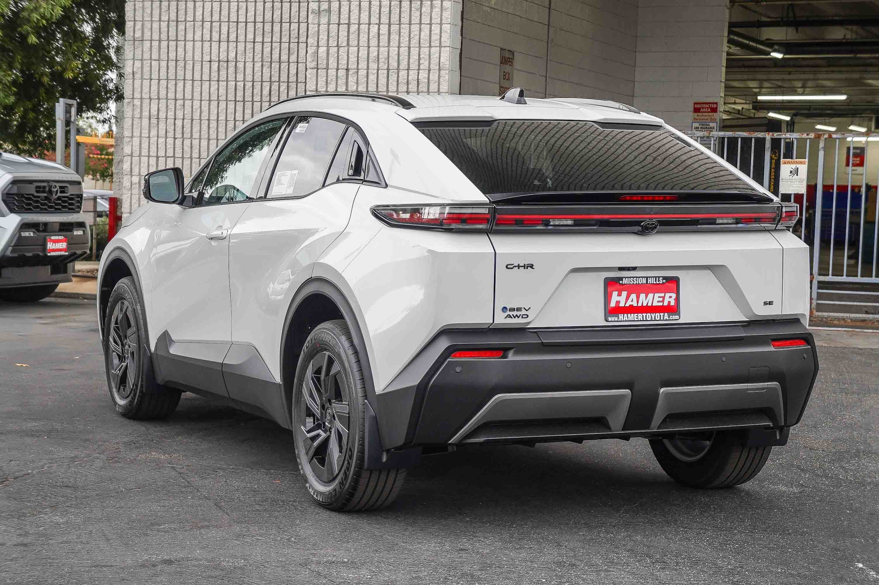 New 2026 Toyota C-HR AWD/4WD image 5