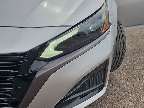 New 2026 Nissan Altima 2.5 SV FWD image 11