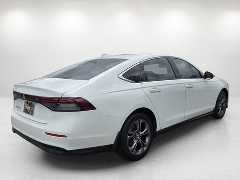 Used 2023 Honda Accord EX image 5