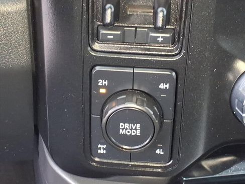 Used 2024 Ford F250 Lariat w/ Lariat Ultimate Package image 10