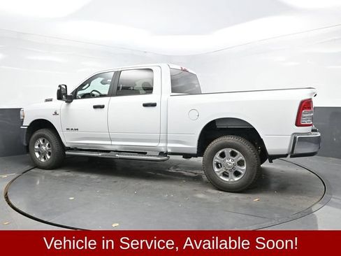 Used 2023 RAM 2500 Big Horn w/ Level 1 Equipment Group AWD/4WD image 4