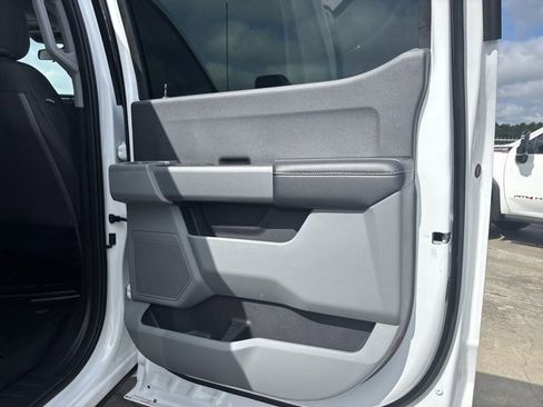 Used 2024 Ford F250 XL w/ STX Appearance Package image 20