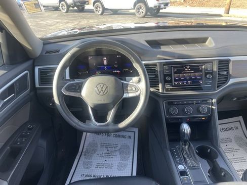 Used 2022 Volkswagen Atlas SE image 13