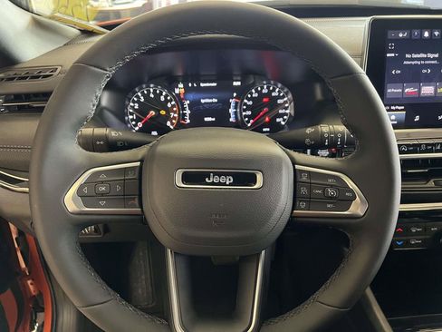 New 2026 Jeep Compass Limited image 13