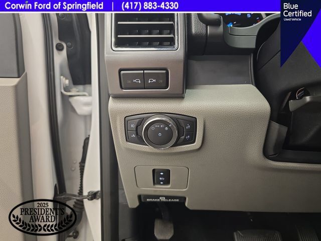 Used 2020 Ford F250 XLT w/ XLT Premium Package AWD/4WD image 32